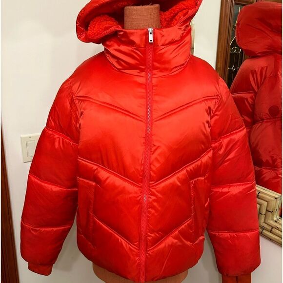 Women’s UGG water, resistant puffer, jacket, size large - Picture 1 of 9